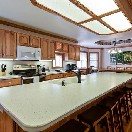 5 Bedroom Vacation Home Next To Silver Dollar City Branson Exterior photo