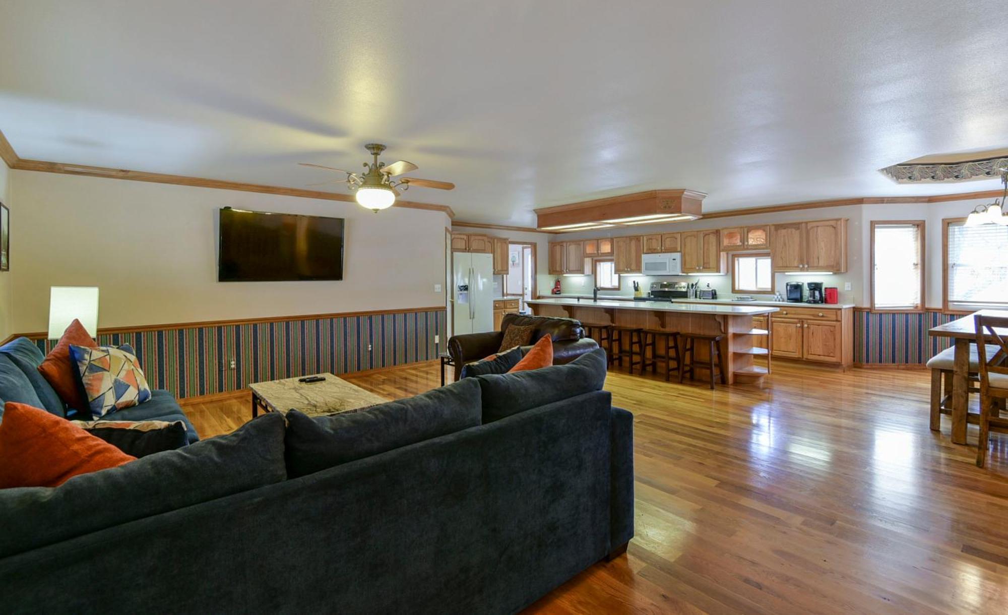 5 Bedroom Vacation Home Next To Silver Dollar City Branson Exterior photo