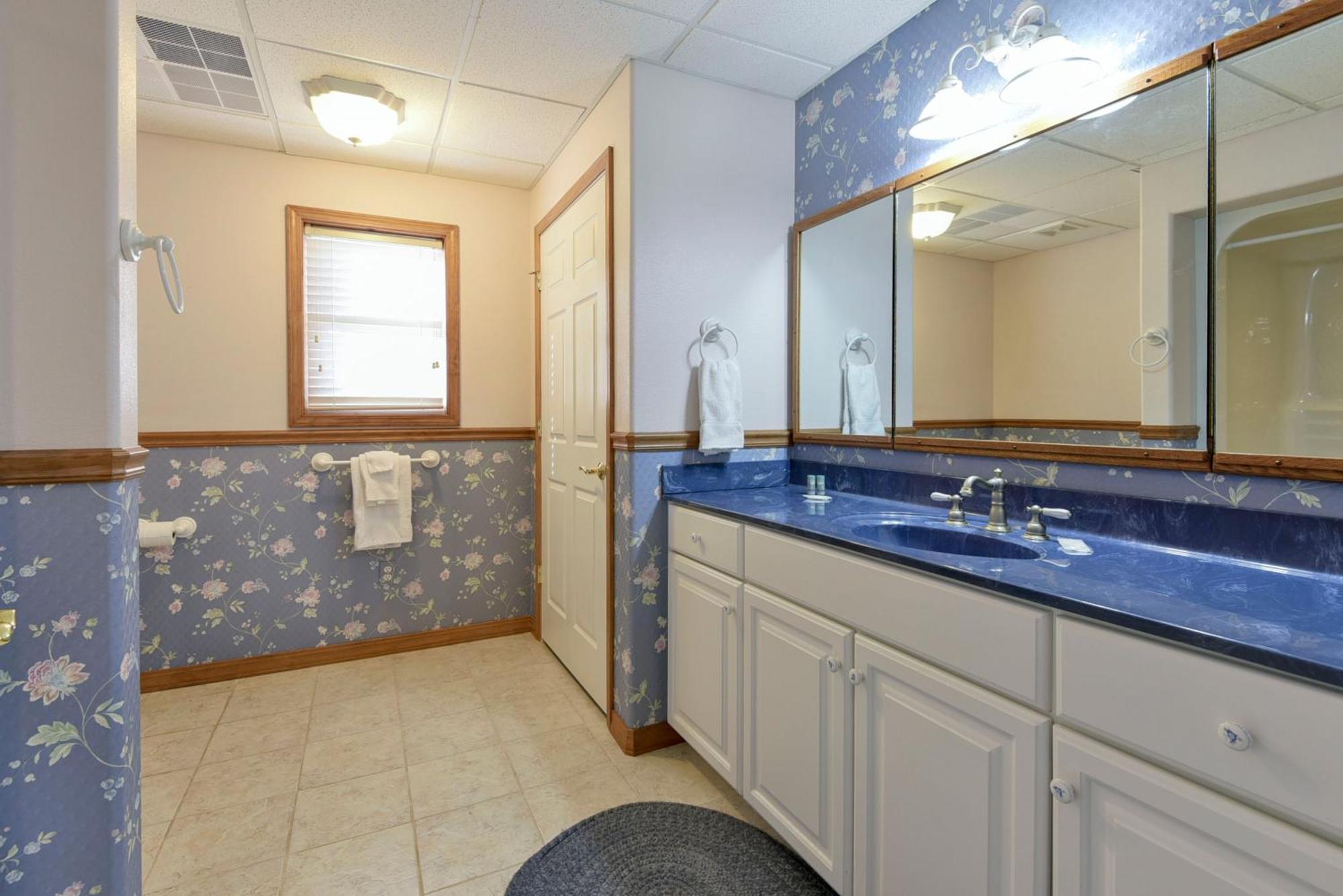 5 Bedroom Vacation Home Next To Silver Dollar City Branson Exterior photo