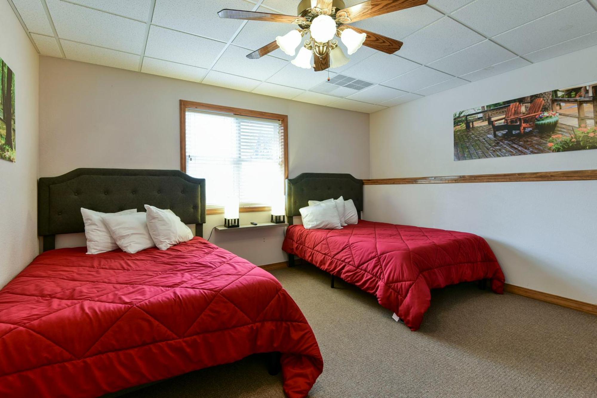 5 Bedroom Vacation Home Next To Silver Dollar City Branson Exterior photo