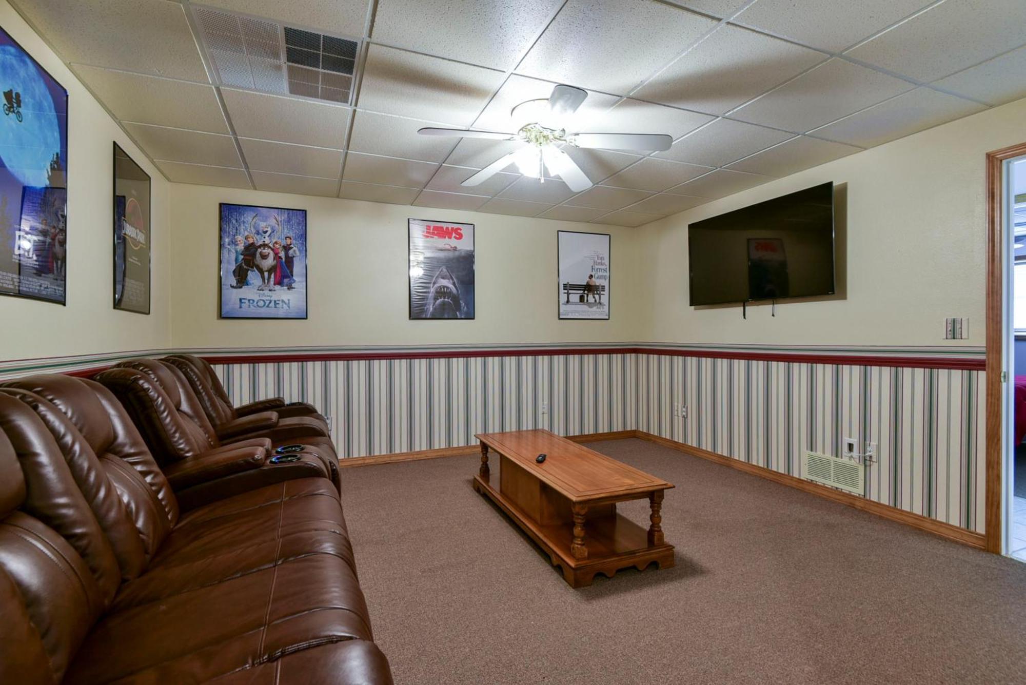 5 Bedroom Vacation Home Next To Silver Dollar City Branson Exterior photo